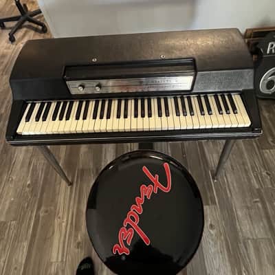Wurlitzer 200 1972 - Black image 2
