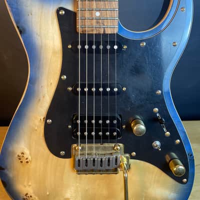 Michael Kelly Custom Collection '60s Burl Ultra Electric Guitar, Pau Ferro Fingerboard image 8