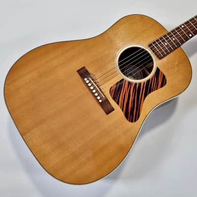 Gibson J-35 Antique Natural 2013 image 3