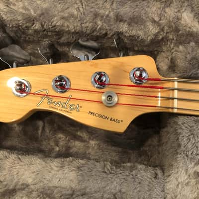 One of a kind - Fender Mod Shop Precision Bass Left-Handed with locking hard case 2017 Satin Black image 4