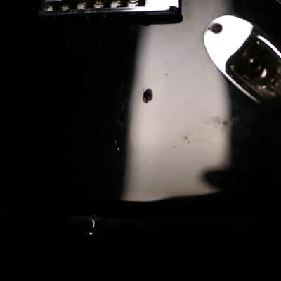 Fender Lite Ash Stratocaster – Black · 2008 · EMG DG20 David Gilmour image 3