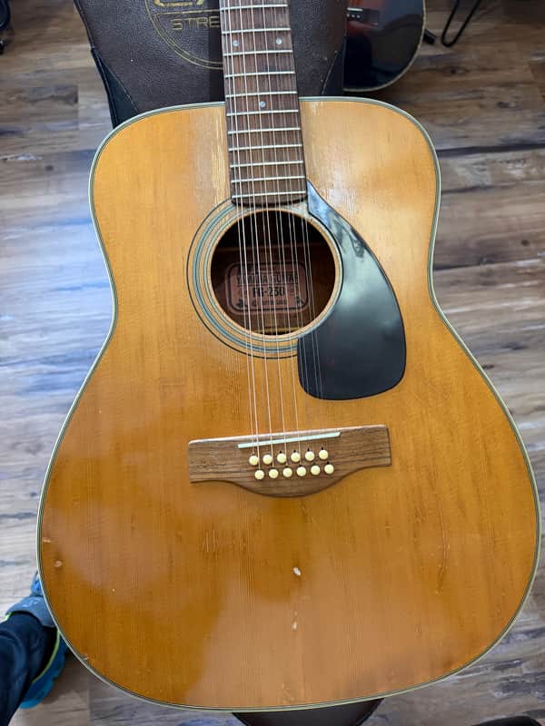 Yamaha FG-230 12-String Jumbo Dreadnought 1968 - 1972 - Natural image 1