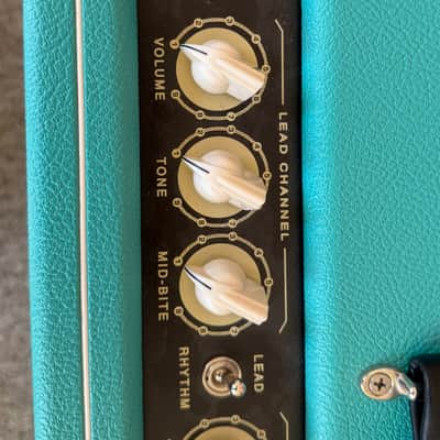 Tone King Sky King 2-Channel 35-Watt 1x12" Guitar Combo 2018 - Present - Turquoise - !st Run image 6