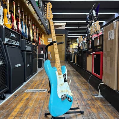 Fender Player II Stratocaster Electric Guitar Aquatone Blue image 5