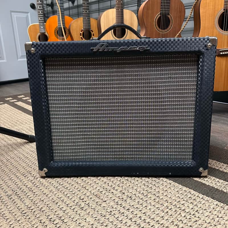 Ampeg Model SJ-12R Super Jet 50-Watt 1x12