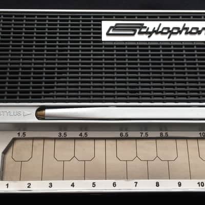 Dubreq Stylophone S1 Rare 2007 Silver Edition. Boxed. image 1