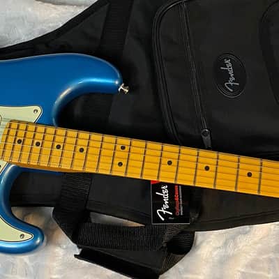 NEW! Fender American Professional Classic Stratocaster - Faded Lake Placid Blue - 7.65lbs - Authorized Dealer - G05768 image 5