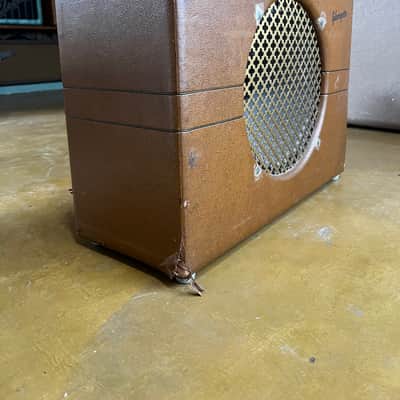 1950s Gibson GA-8 Gibsonette Tube Amplifier | Serviced | Original Jensen Speaker | Vintage USA image 2