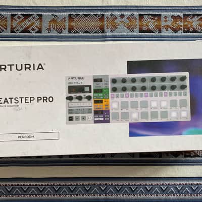 Arturia BeatStep Pro MIDI Controller 2017 - Present - MINT image 6