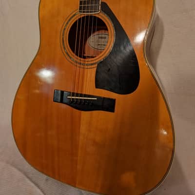 Yamaha FG-430 with Hard Case + fresh set up image 3