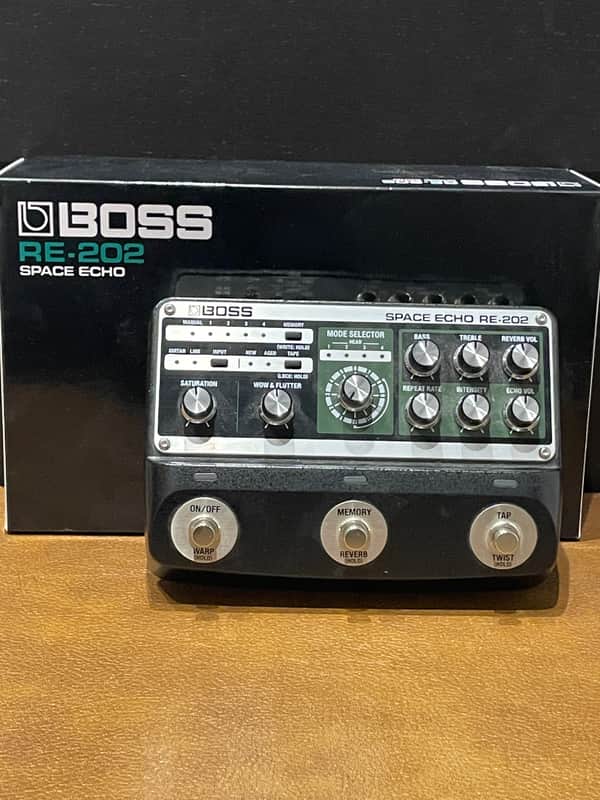 Boss RE-202 Space Echo