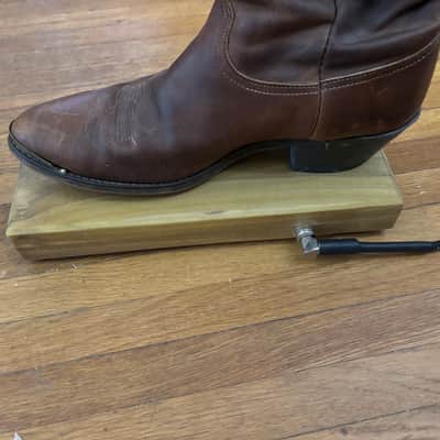 Electric Hardwood Stomp Box / Board image 1