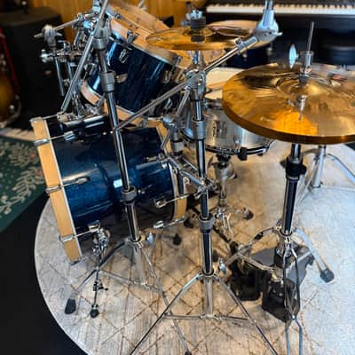 Complete set-up Dixon Artisan, Sabian cymbals, Yamaha hardware image 3