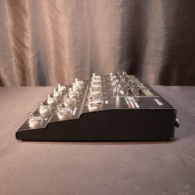 Line 6 M13 Stompbox Modeler 2010s - Black image 4