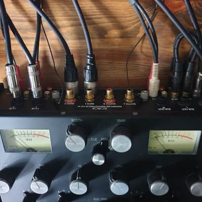 Isonoe ISO420 - Rotary DJ Mixer image 6