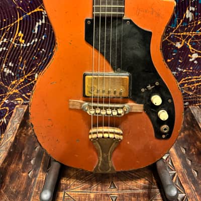 Valco Supro Electric Guitar 1950's - All Original - image 2