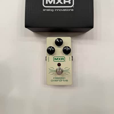 MXR Dunlop M-66 Classic Overdrive White Guitar Effect Pedal + Original Box image 1