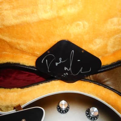 Gibson Custom Shop Les Paul Custom/ MOD shop 1 of 1 2022 - Silver burst Satin owned and Signed by Dustie Waring image 4