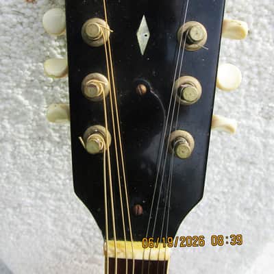 Gibson A-50 Mandolin, 1944, Sunburst, Maple Back & Sides, Case image 4