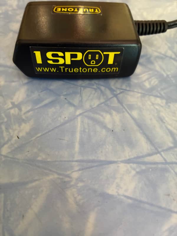 Truetone 1 SPOT Power Supply 2001 - Present - Black image 1