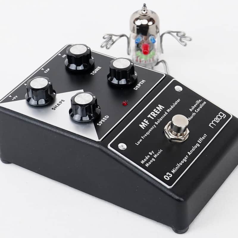 2010s Moog Moog Minifooger Trem V2 MF 03 Tremolo Pedal + Wie N…