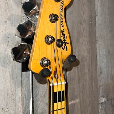 Squier Classic Vibe '70s Jazz Bass  3-Color Sunburst, Super Kool Fender J-Bass In Stock Ships Ultra Fast ! image 7