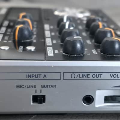 TASCAM Pocketstudio DP-004 Portable Digital 4-Track Recorder image 6