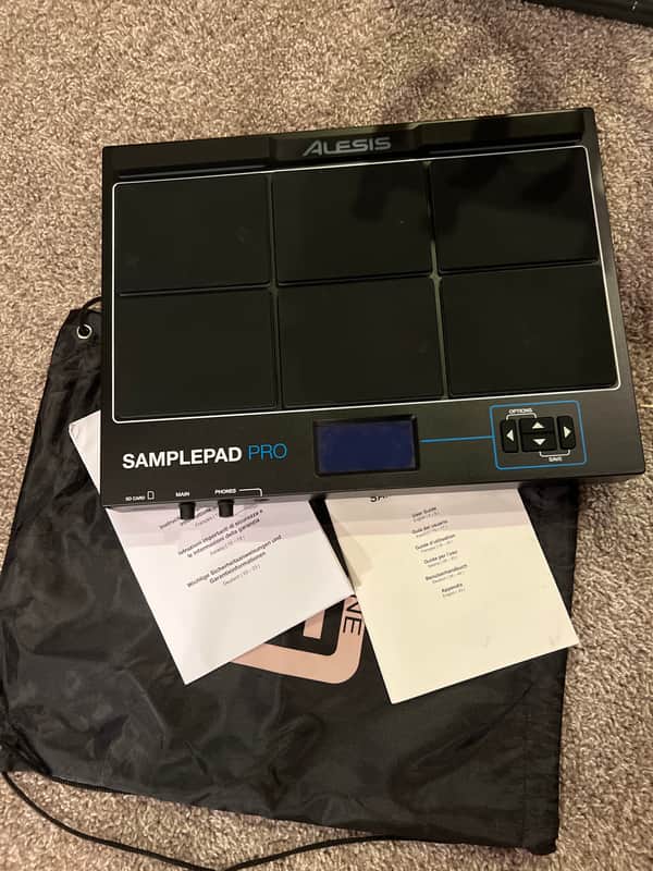 Alesis SamplePad Pro 8-Pad Percussion and Sample-Triggering Instrument