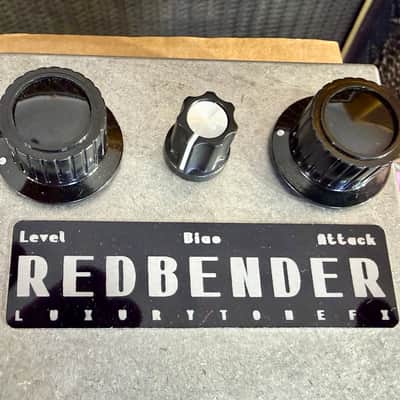 Luxury Tone FX  REDBENDER The Missing Link / The Essence of 1966 British Fuzz 2026 image 12