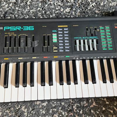 Yamaha PSR-36 1980s - Black image 1