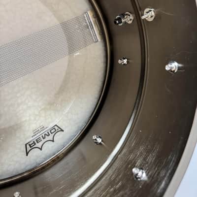 World Max Vintage Black Chrome Brass Snare 7x13 MINT image 7