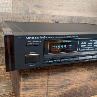 Onkyo Integra T-4087 Quartz Synthesized AM/FM Tuner image 2