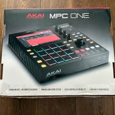 Akai MPC One Standalone Music Production Center 2020 - Present - Black image 10