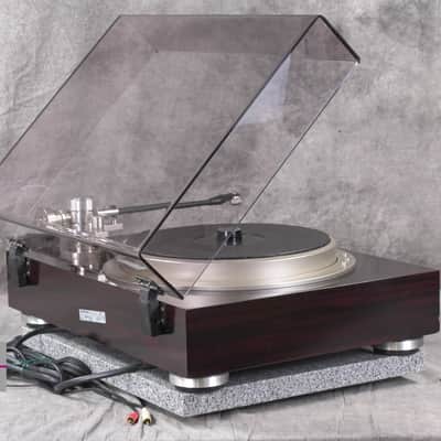 PIONEER PL-70LII Direct Drive Turntable in Very Good Condition image 3