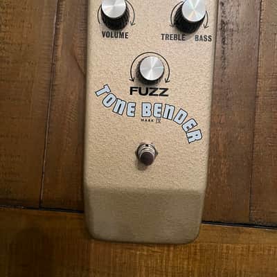 Sola Sound Tone-Bender Fuzz (1970 - 1976) | Reverb