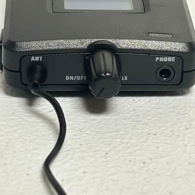 Galaxy Audio AS-1400M Any Spot Wireless In-Ear Monitor System - Band M (516-558 MHz) 2010s - Black image 6