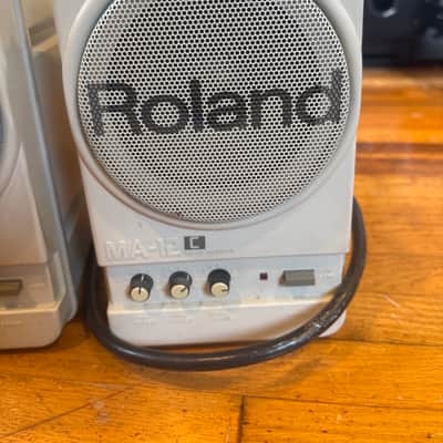Roland MA-12 C Micro Monitor (Pair) image 6