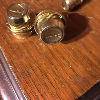 Fender Strap Locks Gold image 3