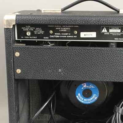 Vintage Fender Tube Champ 12 1987-1993 Rare Original Red Knob Guitar Amp Black Grey Tolex Original Print Ad Mint image 8