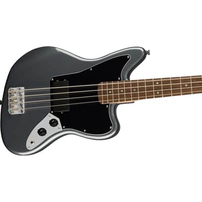 Squier Affinity Series™ Jaguar® Bass H, Laurel Fingerboard, Black Pickguard, Charcoal Frost Metallic image 5