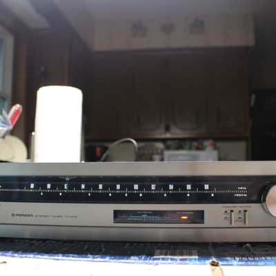 Restored Pioneer TX-410 AM/FM Stereo Tuner (3) image 2