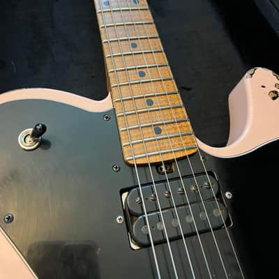 Friedman Vintage T 2024 - Roasted Flame Maple Neck - Shell Pink Over 3TSB image 3