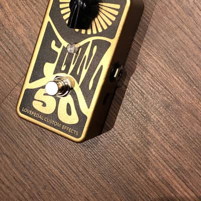 Lovepedal Fuzz 50 Royale Pedal w/ Golden Case image 2