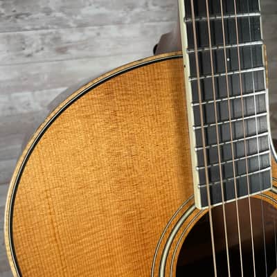Larrivee LV-04 Early 2000s - Spruce / Mahogany  - Includes Hardshell Case image 10