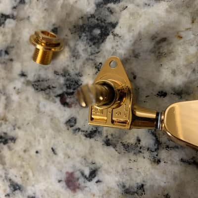 Gotoh Locking Bass Side Tuner - Good image 4