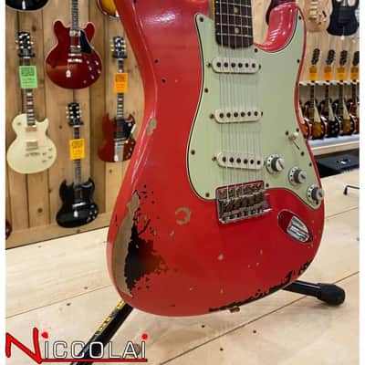 FENDER Michael Landau Signature 1963 Stratocaster, Round-Laminated Rosewood, Fiesta Red over 3-Color Sunburst image 11