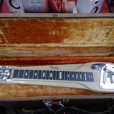 Early 60s Fender Studio Deluxe Steel w/Case image 1