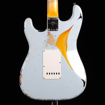 2024 Fender 1960 Stratocaster Heavy Relic - Aged Sonic Blue Over 3-Color Sunburst image 2