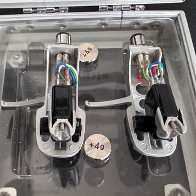 2 X Stanton 680.V3 Phono Cartridges (Twin Pack) with Stanton Headshells and Case image 8