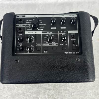 Vox Mini Go 3 portable modeling combo amp with power image 4